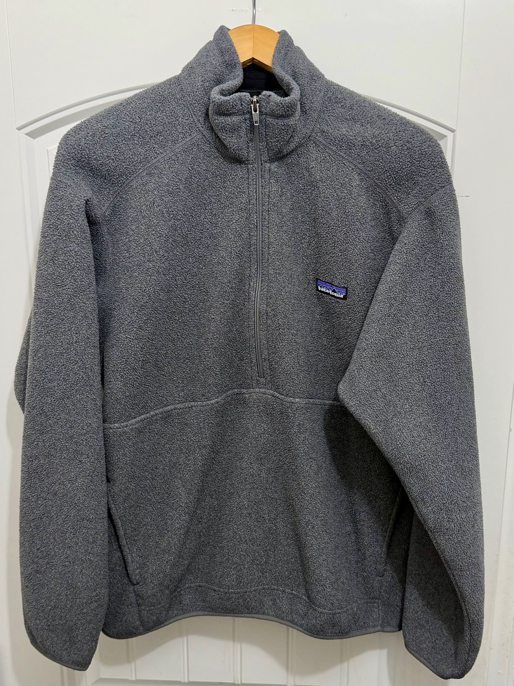 Patagonia Men’s Synchilla Marsupial Pullover, Gray 1/2 Zip, Medium, Fall 2010